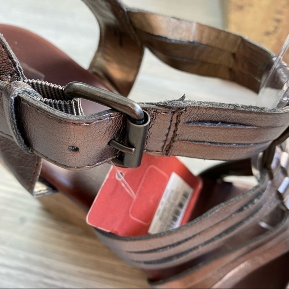 NWT Mossimo waylon cute pewter colored strappy caged wedge cork sandal Size 8.5 - Picture 10 of 14